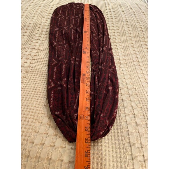 Cato Infinity Scarf Burgundy Pattern Versatile Fall Winter Accessory - Picture 7 of 7